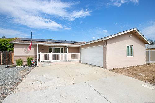 9263 Los Coches Rd, Lakeside, CA 92040-4608
