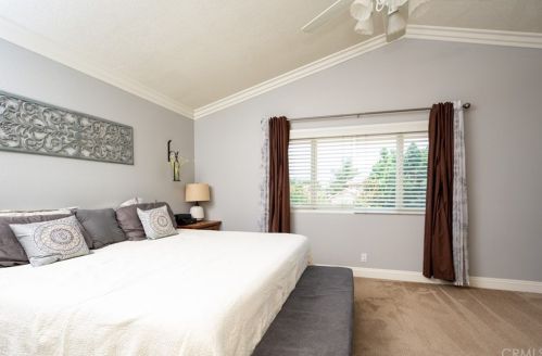 11421 Rancho Del Oro Dr, Riverside CA  92505-3582 exterior