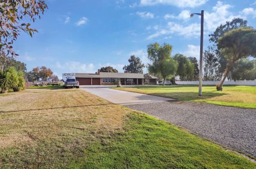 4664 Terminal Ave, Modesto, CA 95357-1647