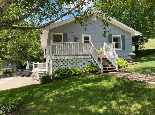 1025 Washington St, Preston, MN 55965-1033