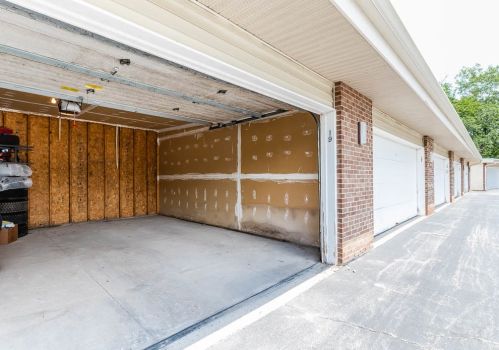 1 Renaissance Pl, Palatine IL  60067-3642 exterior