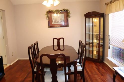 706 Kristi Ln, Cedar Hill TX 75104-2809 exterior