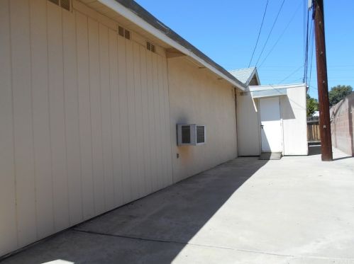 1712 William Miller Dr, Anaheim, CA 92804-6424