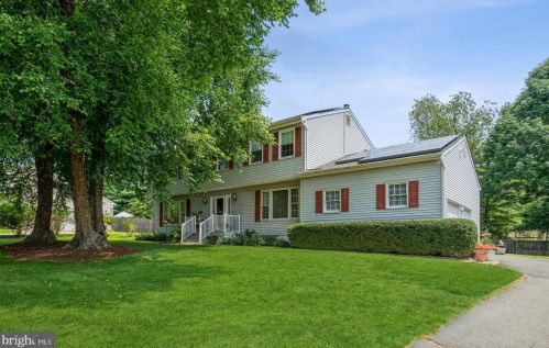 95 Willis Dr, Trenton, NJ 08628-2019