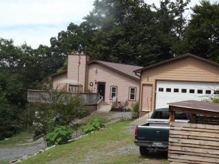 2358 Highway 19, Elizabethton, TN 37643-7901