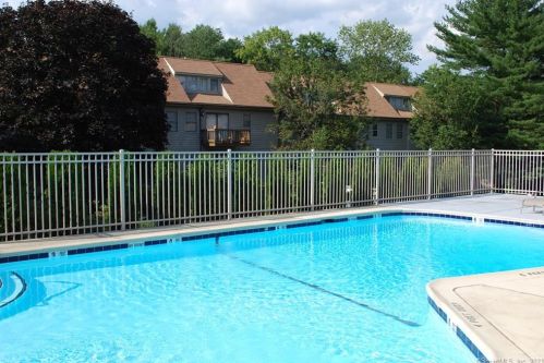 27 Village Walk, Wilton, CT 06897-4032