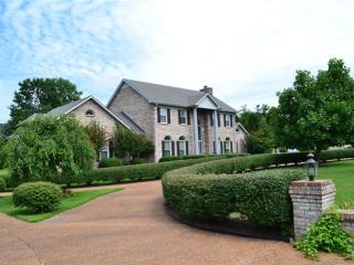 105 Southfork Dr, Lebanon, TN 37087-4408