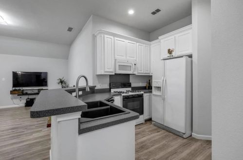 8624 San Joaquin Trl, Fort Worth TX  76118-7821 exterior