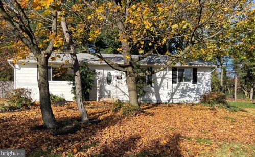 615 Vassar Rd, Wenonah, NJ 08090-1136