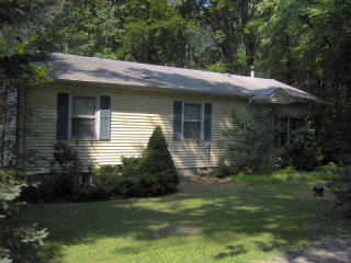 2 Beech St, Hackettstown, NJ 07840-1755