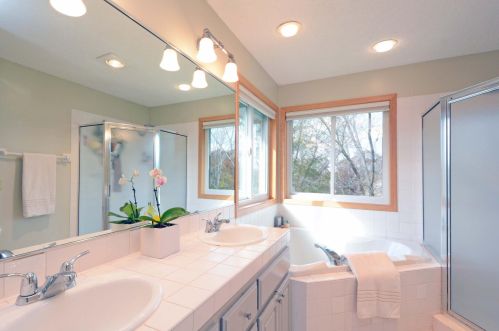 12118 Gantry Ln, Saint Paul MN  55124-6204 exterior