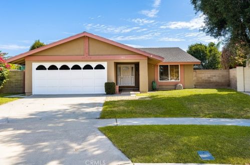 1102 Ambridge St, Anaheim, CA 92806-4901
