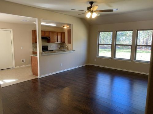 10848 Royal Magnolia Dr, Conroe TX  77303-2869 exterior