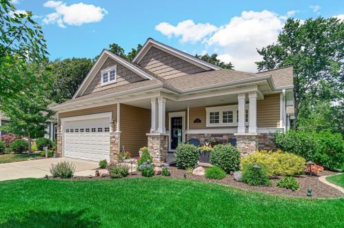 1714 Briam Circle Dr, Valpo, IN 46383-1157