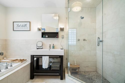 3625 White Settlement Rd, Fort Worth TX 76107-1157 exterior