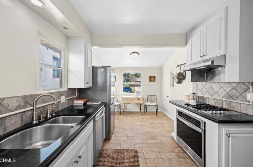 1631 Thompson Ave, Glendale CA  91201-1231 exterior