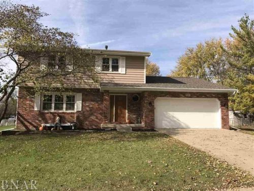 113 Garden Rd, Normal, IL 61761-2382