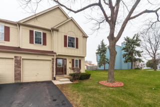 55 Crab Tree Dr, Westmont, IL 60559-3478