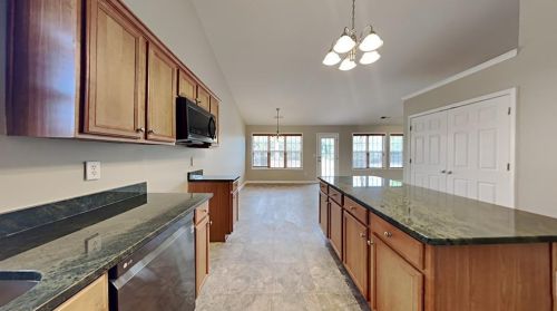 500 Mellview Ct, Stockbridge, GA 30281-2369