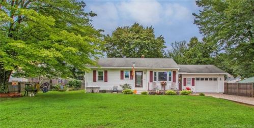 107 Welch Rd, Southington, CT 06489-1015