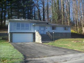 510 7th St, Erwin, TN 37650-1452