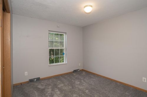 6530 Catalpa Ave, Cincinnati OH  45239-4927 exterior