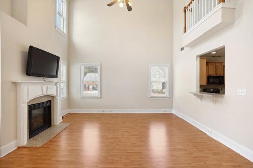 337 Myrtle Trace Ln, Suwanee GA  30024-6570 exterior