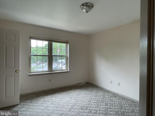 69 Chesapeake St, Lancaster PA  17602-4659 exterior