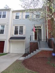 12253 Wye Oak Commons Cir, Springfield VA  22015-2868 exterior
