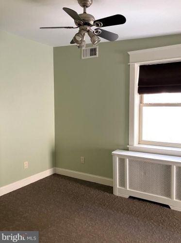 1229 12 St, Philadelphia PA 19147-4903 exterior