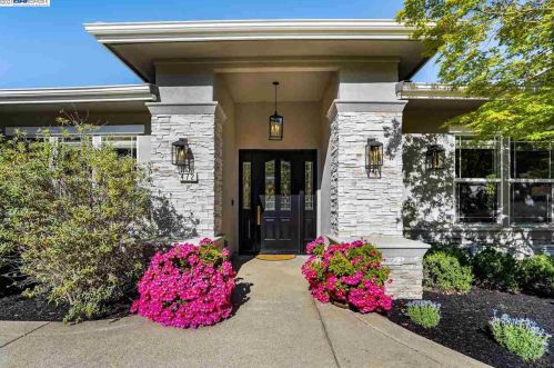 472 Bunker Ln, Pleasanton, CA 94566-7768