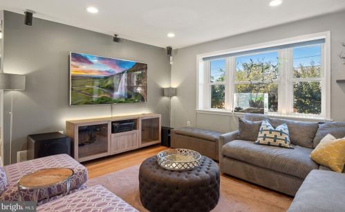 9505 Ocala St, Silver Spring MD 20901-3049 exterior