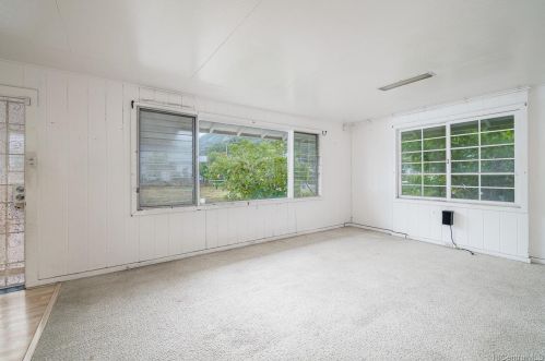 2717 Napuaa Pl, Honolulu, HI 96822-1369
