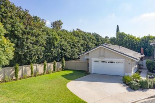 18 Brookdale, Irvine, CA 92604-3312