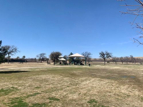 3833 Harrison Dr, Carrollton TX 75010-6323 exterior