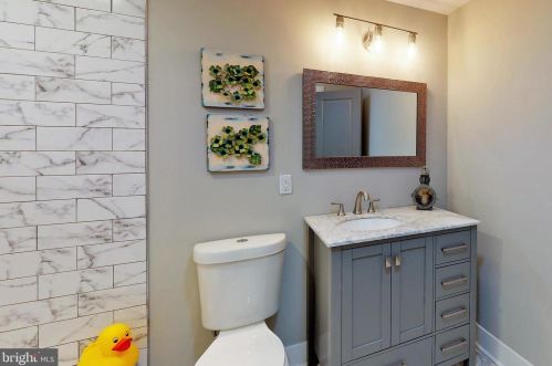 1430 23 St, Philadelphia PA 19145-1338 exterior