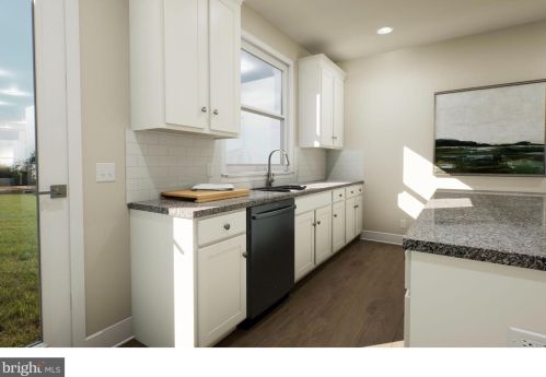 4258 Frost St, Marshall, VA 20115-3760