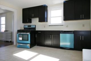 71 Alexander St, Greenwich CT  06830-6203 exterior
