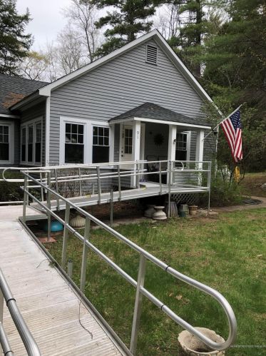91 Harrison Rd, Naples, ME 04055-5601