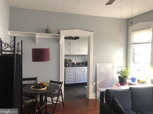 23 Walnut St, Lancaster PA  17602-2451 exterior