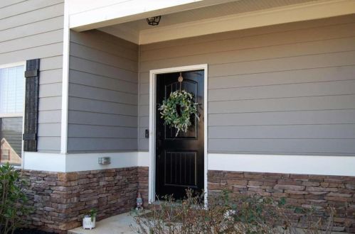 731 Sandstone Trl, Jefferson, GA 30549-6984