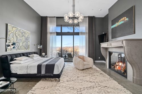 27 Normans Way, Park City UT 84060-6895 exterior