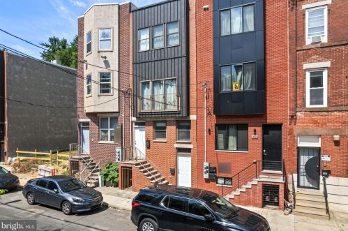 2030 18th St, Philadelphia, PA 19121-2324