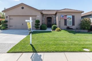 876 Golden Pond Dr, Manteca, CA 95336-8284