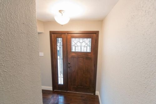 2938 Woodcroft Cir, Carrollton TX  75006-4762 exterior