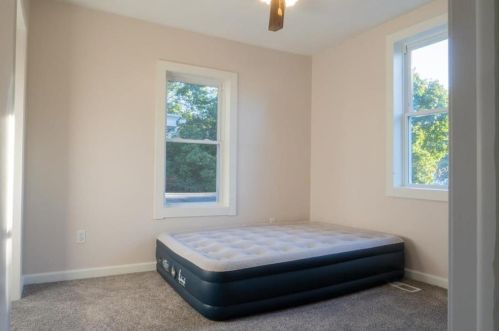 351 2 St, Bangor PA 18013-2512 exterior