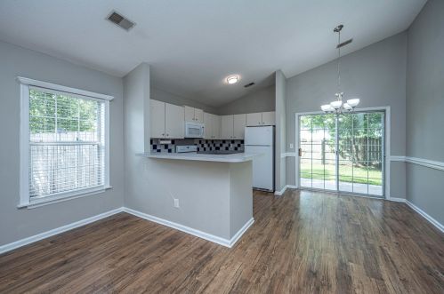 256 Two Pond Loop, Ladson SC  29456-6918 exterior