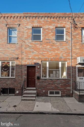 2230 Colorado St, Philadelphia, PA 19132-4329