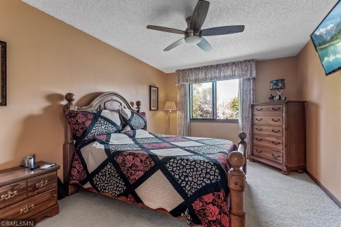 600 Donegal Cir, Saint Paul MN  55126-4715 exterior