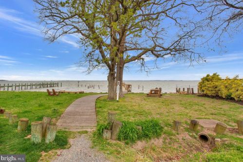 4726 Idlewilde Rd, Shady Side MD  20764-9766 exterior